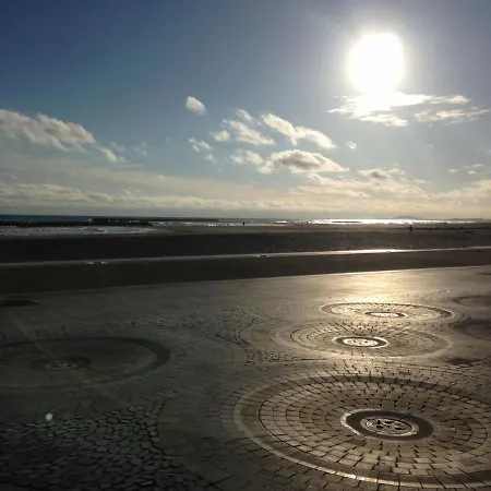 아파트 2 Pieces A Sete, A 300m De La Avec Parking Et Loggia Vitree - Fr-1-338-302