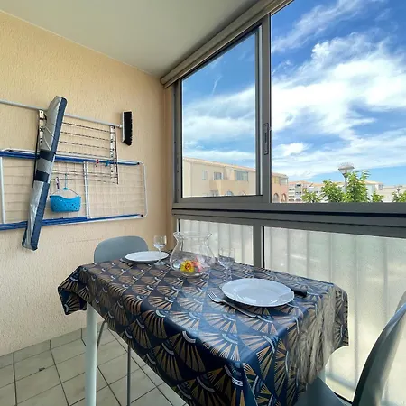 Apartamento 2 Pièces à Sète, à 300m De La Avec Parking Et Loggia Vitrée - Fr-1-338-302